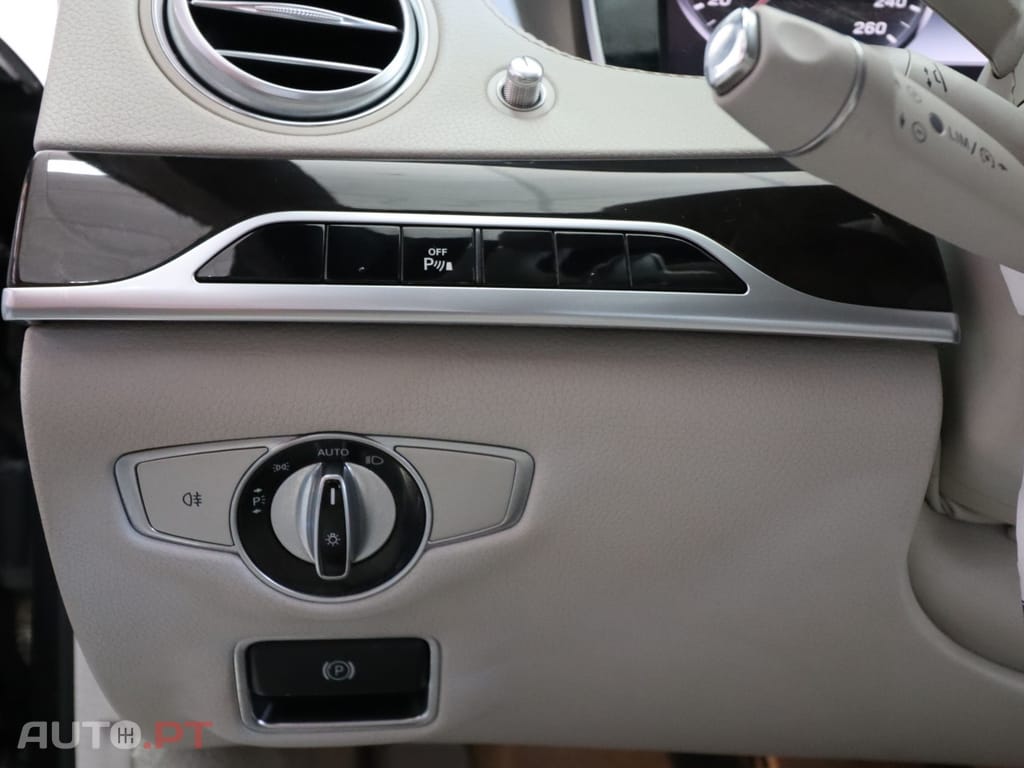 Mercedes-Benz S 300 BlueTEC Hybrid
