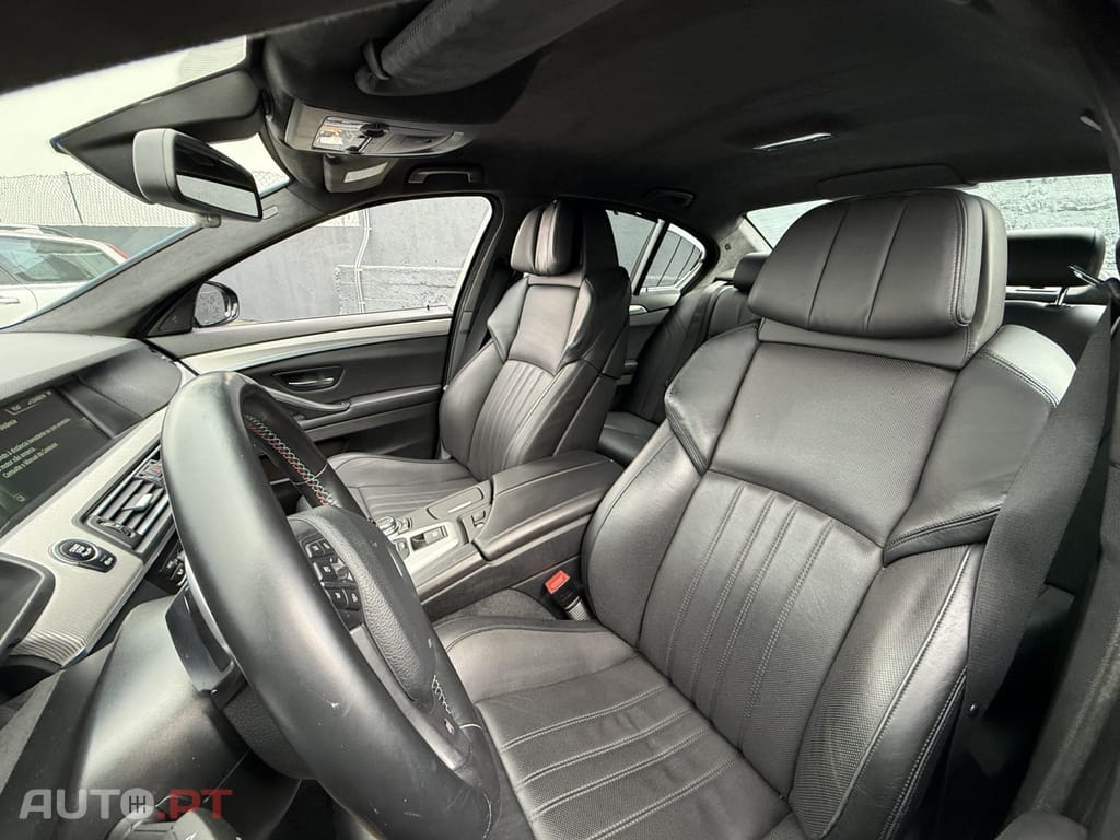 BMW M5 Standard