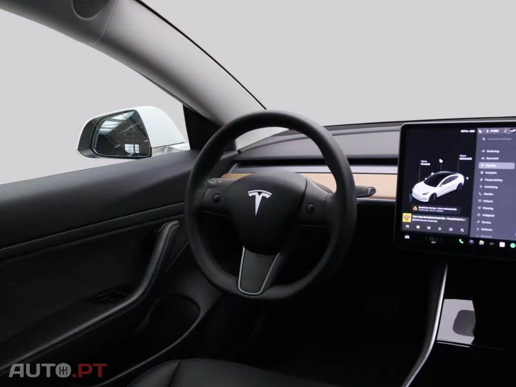 Tesla Model 3 Standard RWD Plus 90%