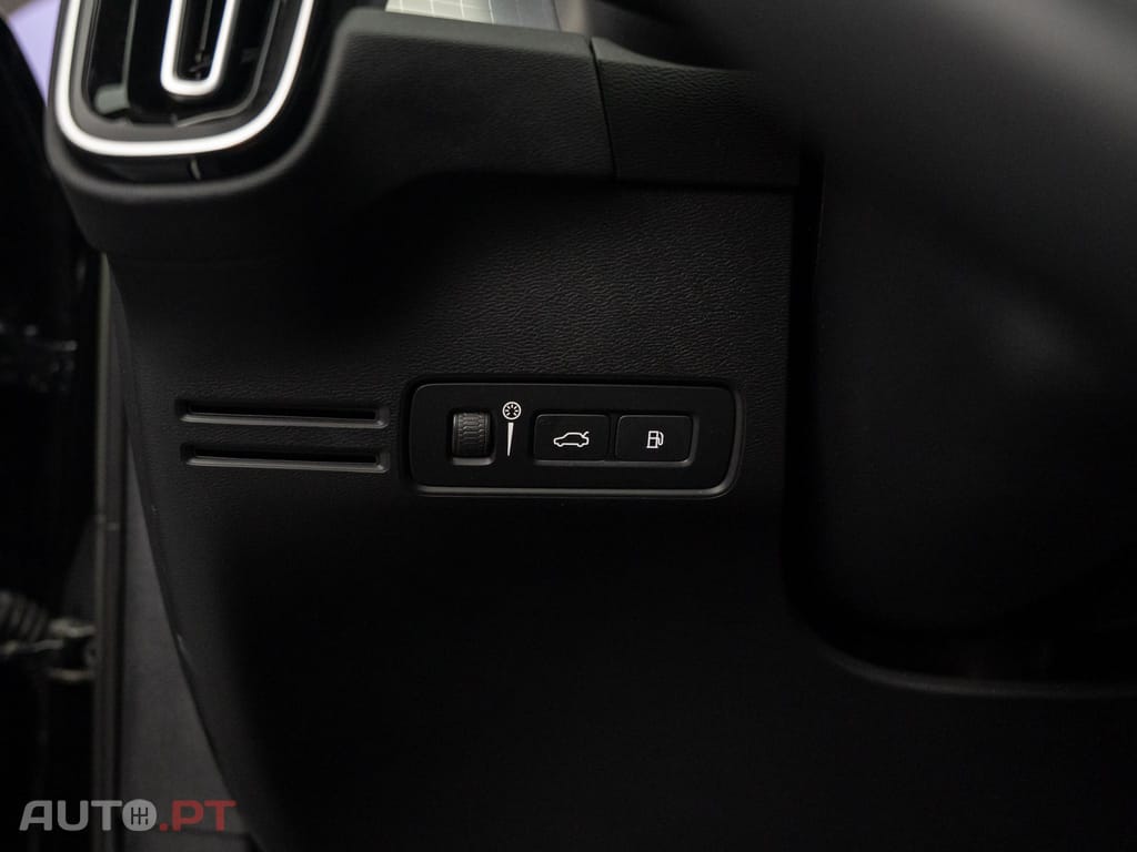 Volvo XC40 1.5 T5 PHEV Inscription Expression