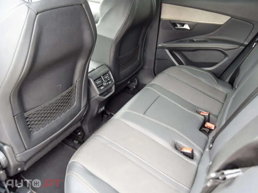 Peugeot 3008 1.6 Hybrid GT e-EAT8