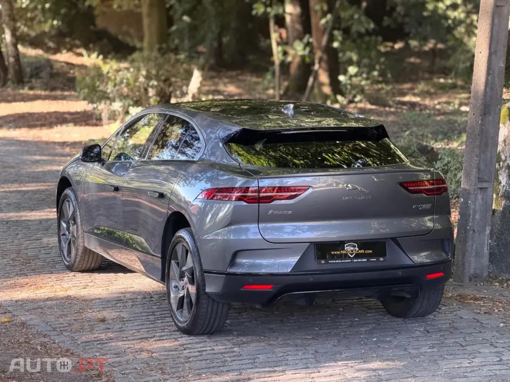 Jaguar I-Pace EV400 R-Dynamic HSE AWD