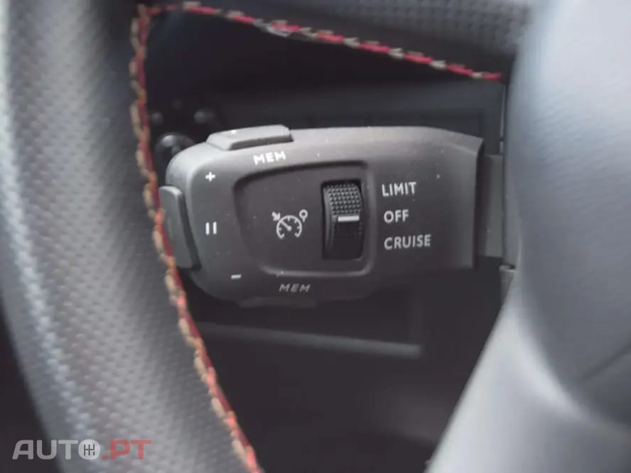 DS DS7 E-Tense Performance Line EAT8