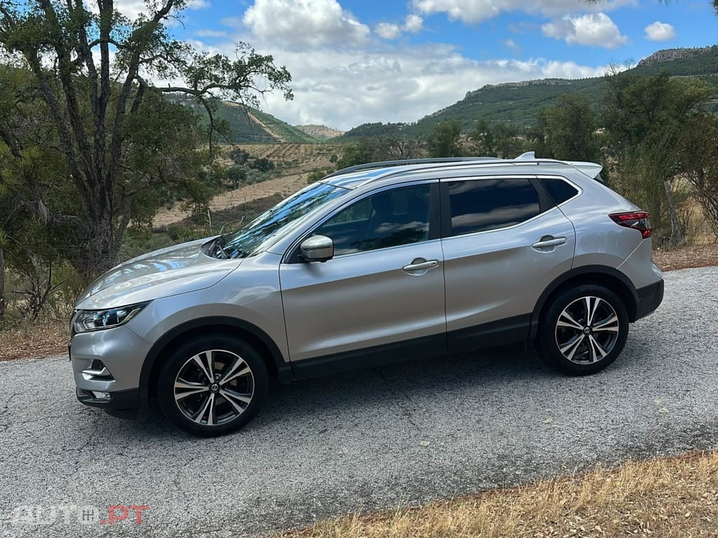 Nissan Qashqai 1.2 DIG-T N-Connecta