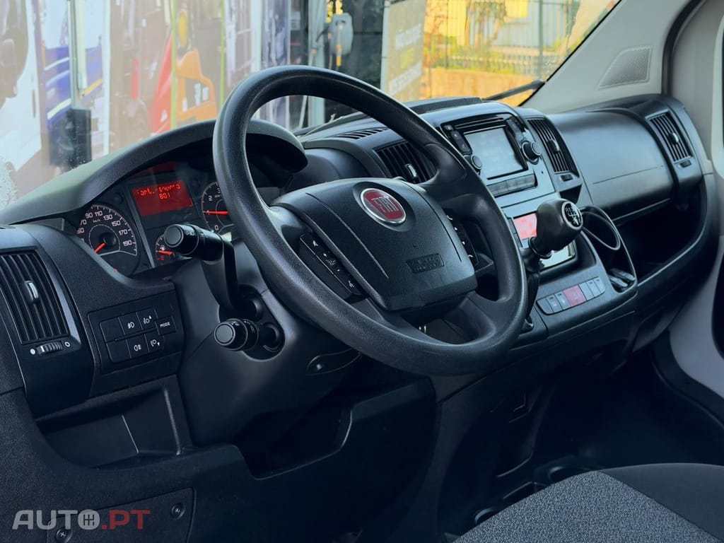 Fiat Ducato CAB. DUPLA 6 LUGARES