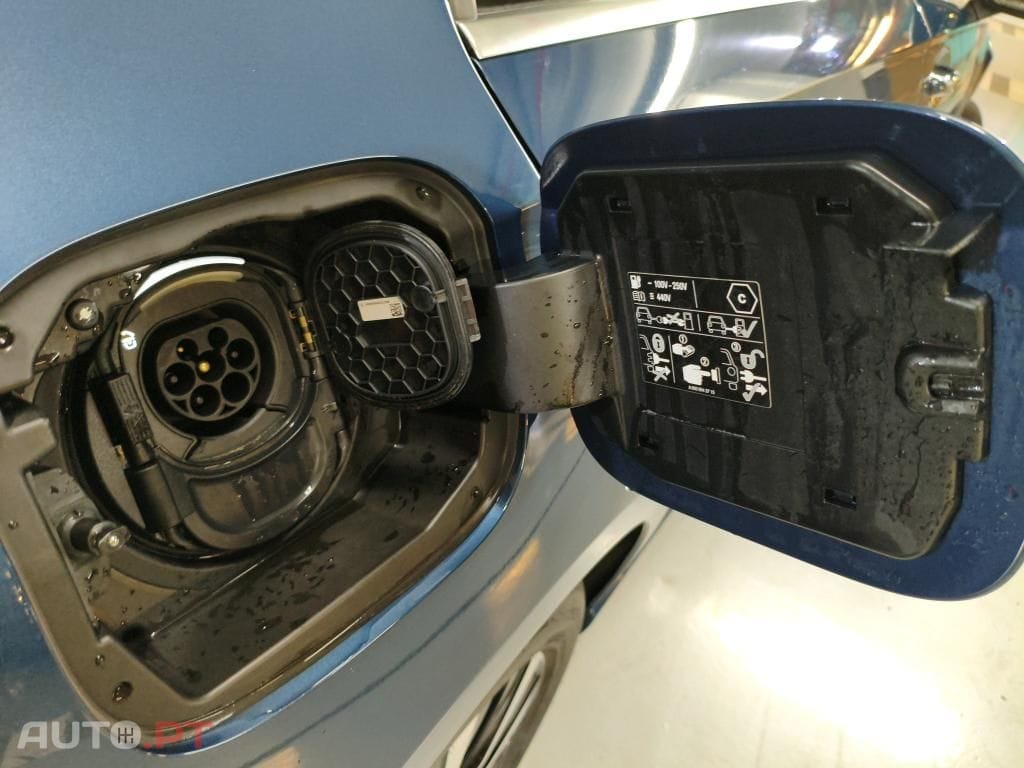 Mercedes-Benz A 250 e Style Plus