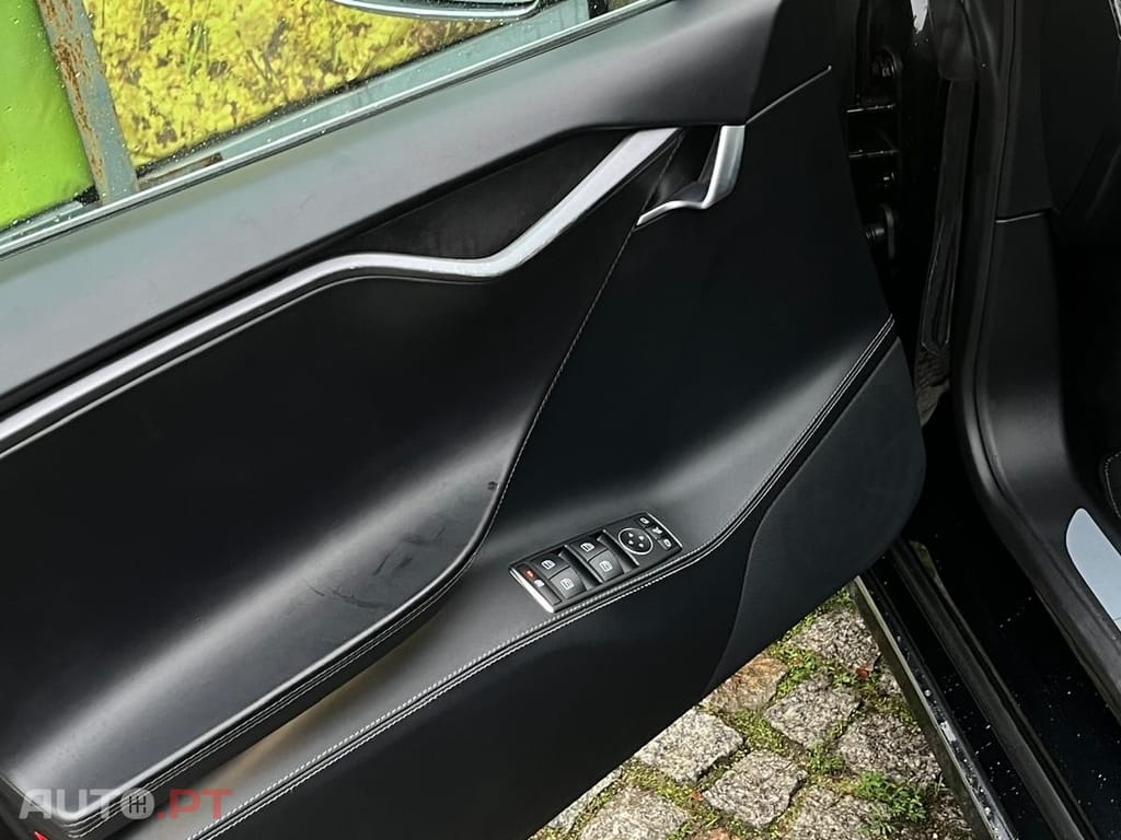 Tesla Model S 100D