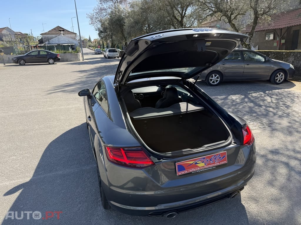 Audi TT 2.0 TDI S-line