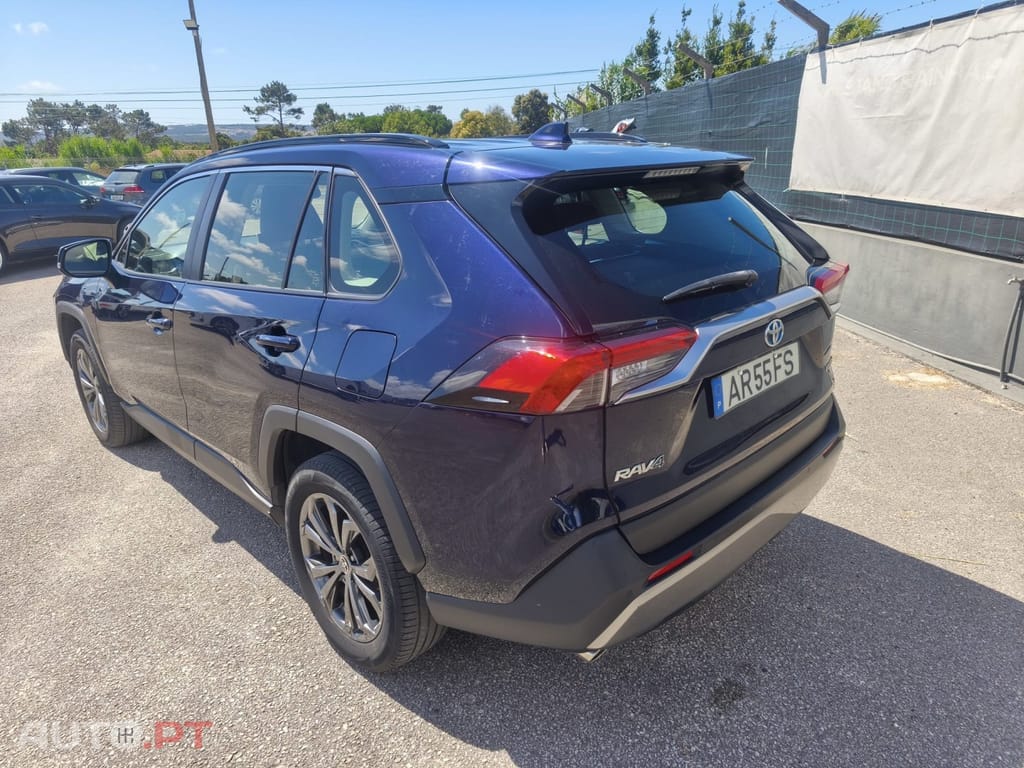 Toyota RAV4 2.5 HDF Comfort