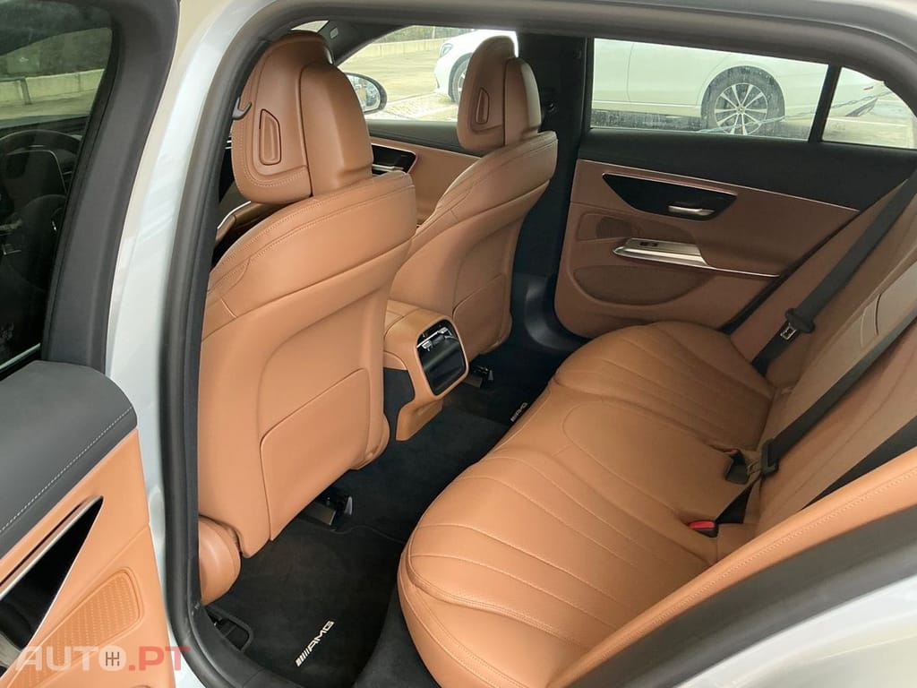 Mercedes-Benz E 220 d Mild-Hybrid AMG Line Advanced