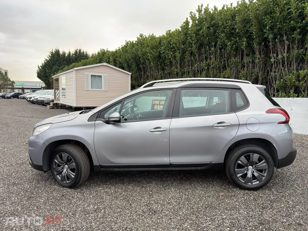 Peugeot 2008 1.2 PureTech Active