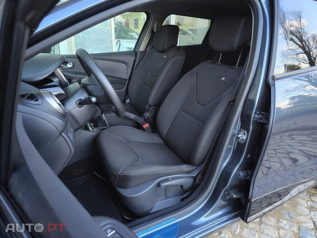 Renault Clio Sport Tourer 1.5 dCi Limited