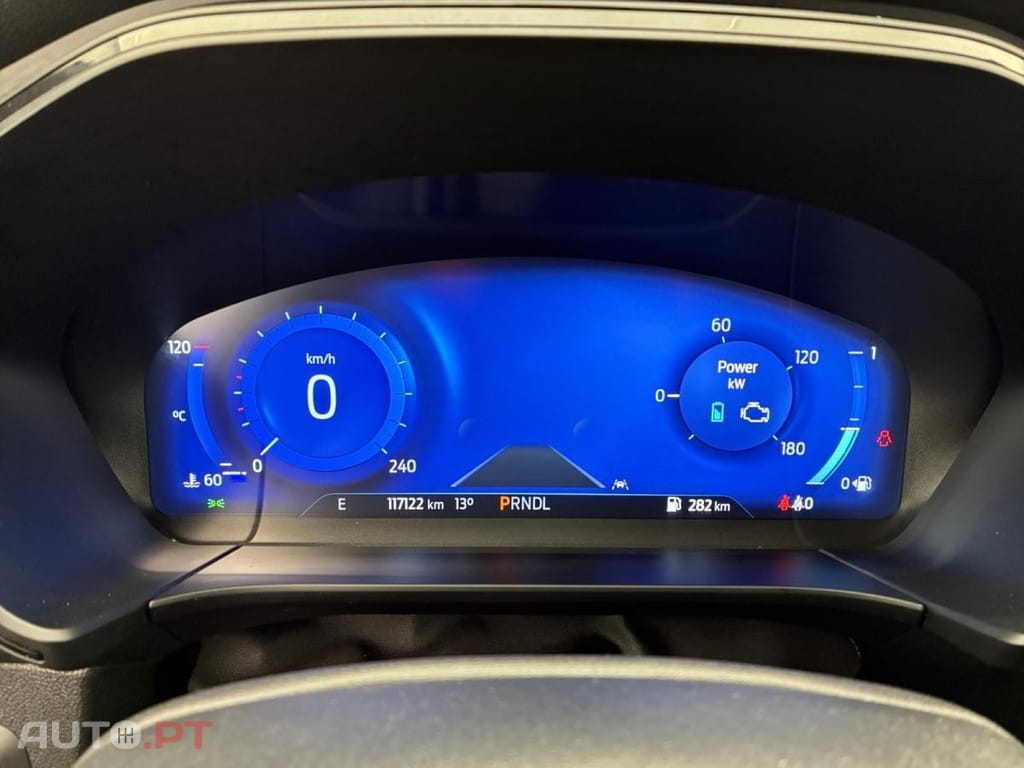 Ford Kuga 2.5 FlexiFuel FHEV ST-Line