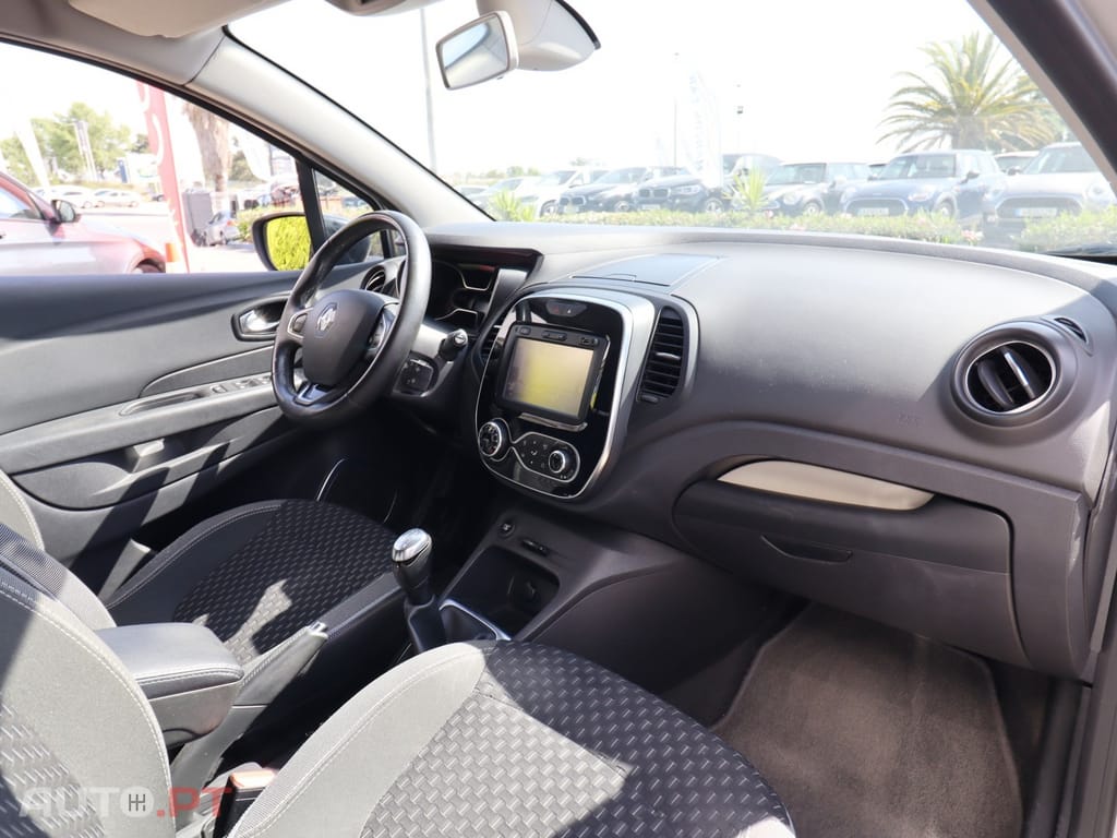 Renault Captur 0.9 TCE Exclusive