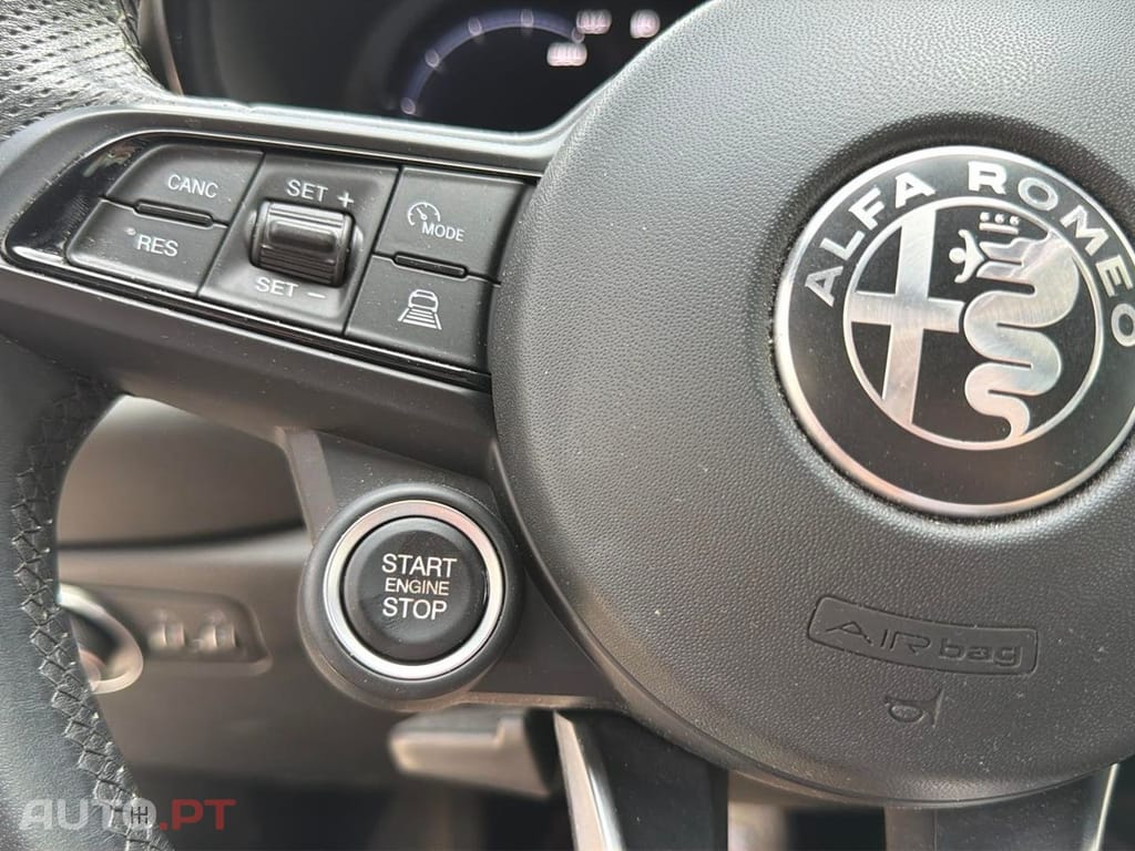 Alfa Romeo Tonale 1.3 Plug-In Hybrid Sprint e-AWD