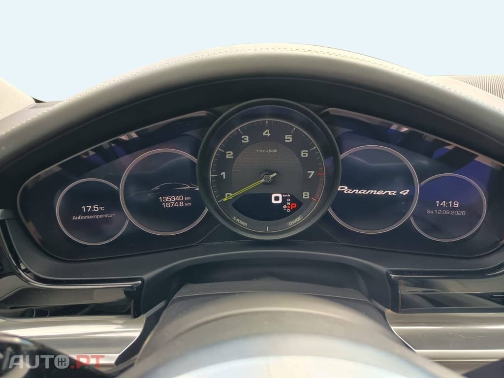 Porsche Panamera 4 E-Hybrid