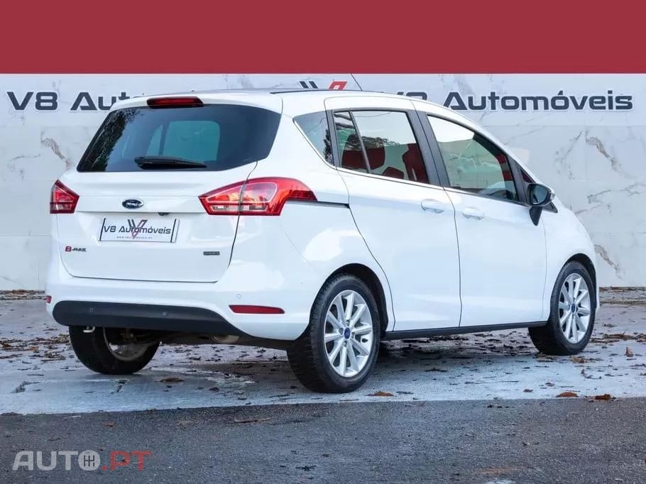 Ford B-Max 1.0 EcoBoost Titanium