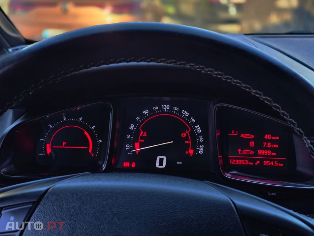 Citroen DS5 2.0 BlueHDi Sport Chic CVA6