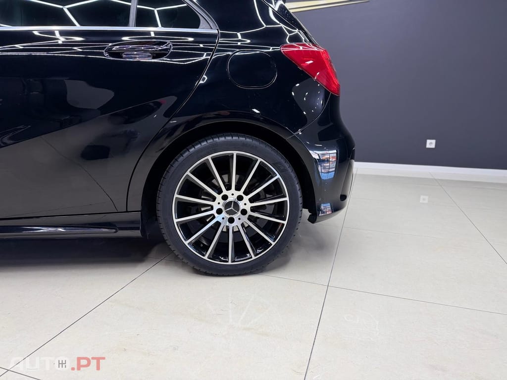 Mercedes-Benz A 180 Dynamic Edition