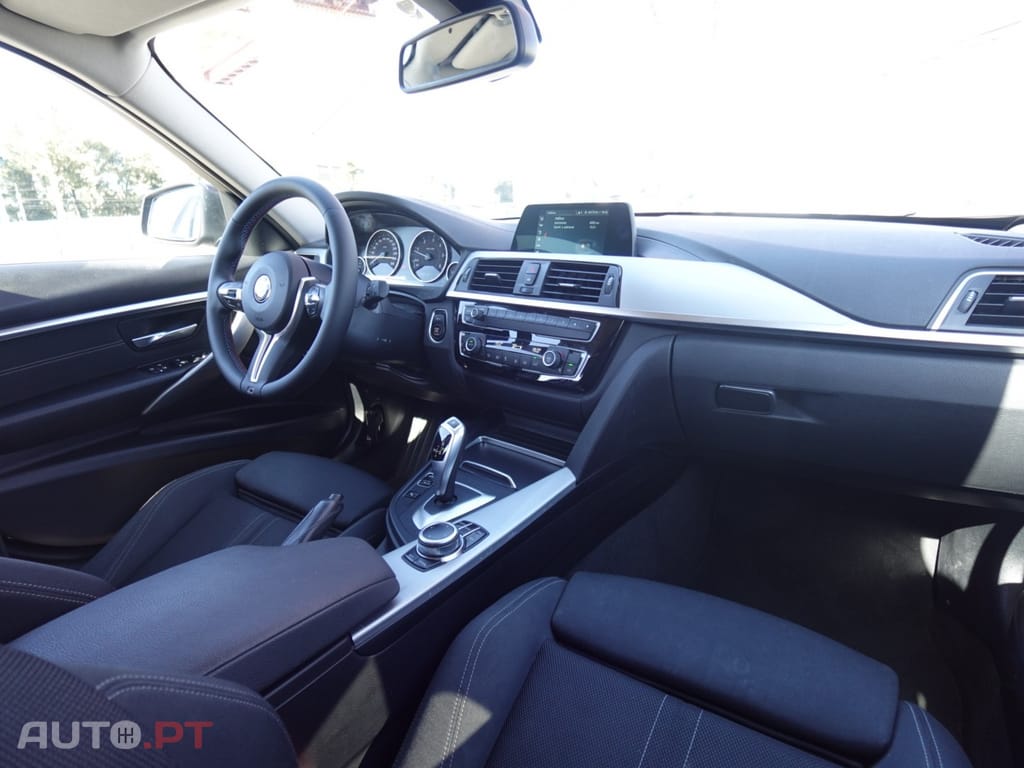 BMW 318 d Line Sport Auto