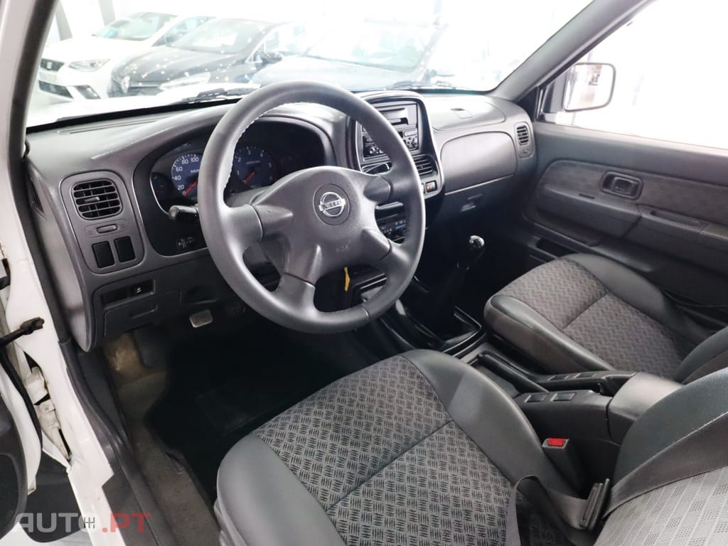 Nissan Navara 2.5 d