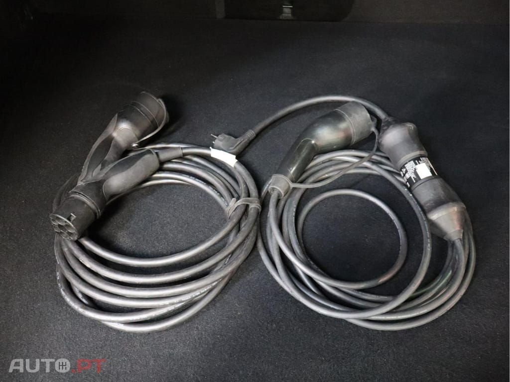 Volvo XC60 2.0 T6 PHEV Black Edition AWD