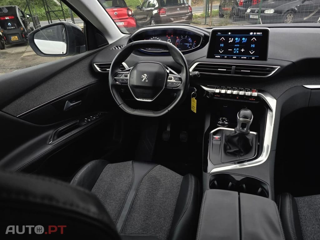 Peugeot 5008 2.0 BlueHDi Allure J18