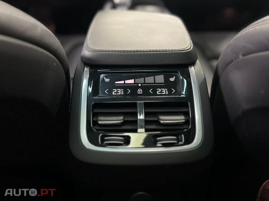 Volvo XC90 T8 455 PHEV AWD Ultimate Dark Auto