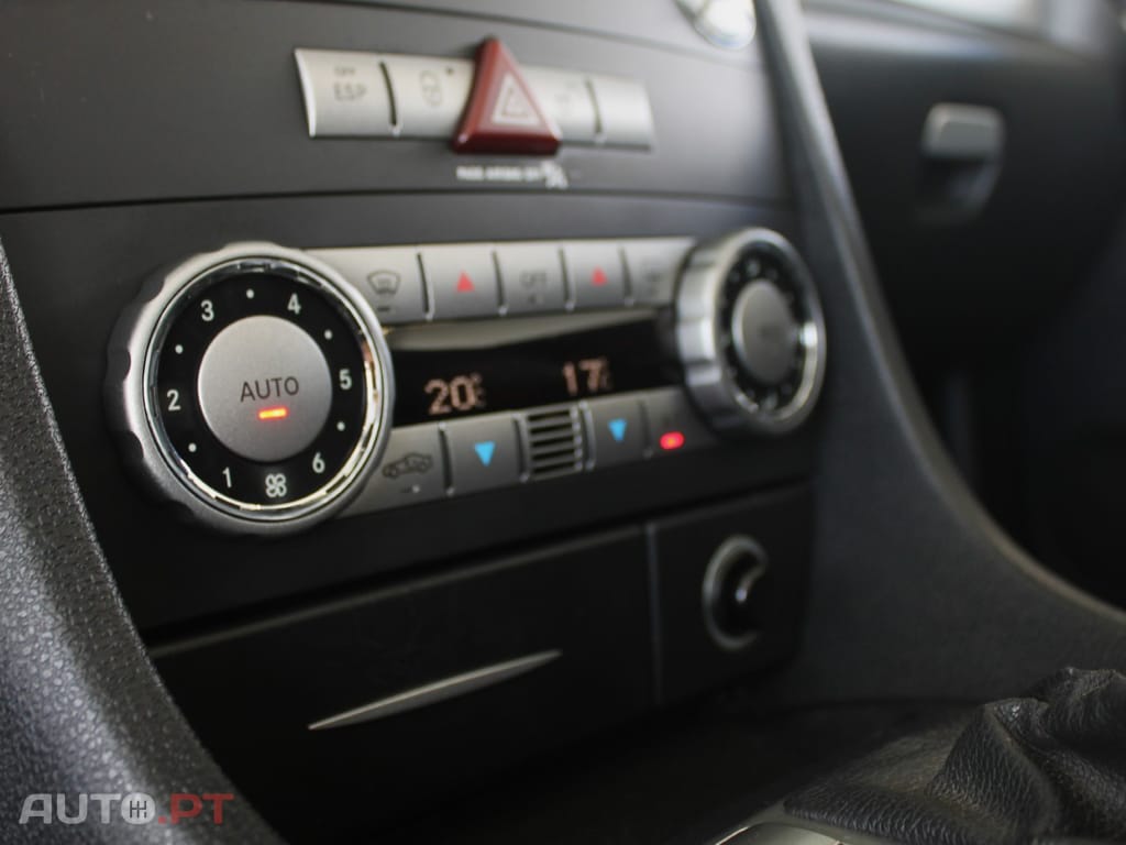 Mercedes-Benz SLK 200 Kompressor Auto