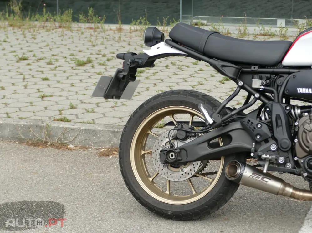 Yamaha XSR 700 Tribute