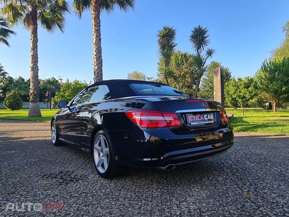 Mercedes-Benz E 220 Outro