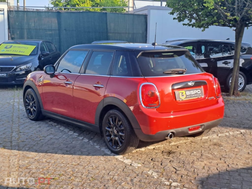 MINI Cooper Cooper D