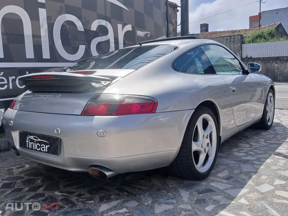 Porsche 911 Carrera Coupé