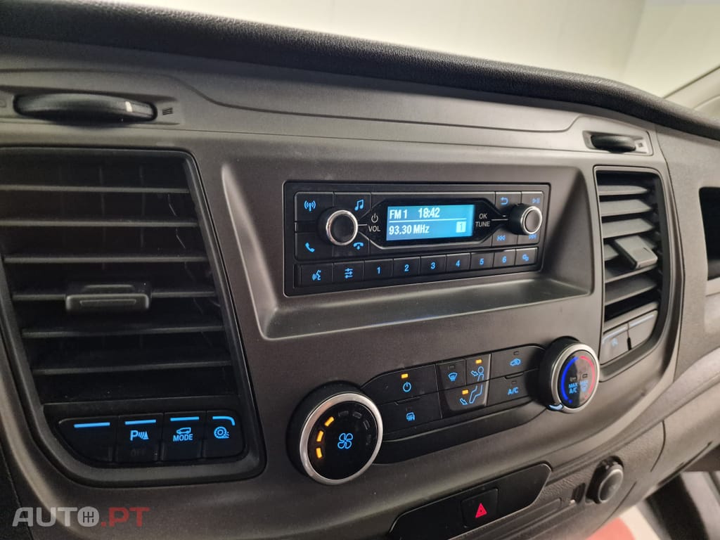 Ford Transit Custom 310L1 2.0 TDCi H1-Tecto Baixo Trend