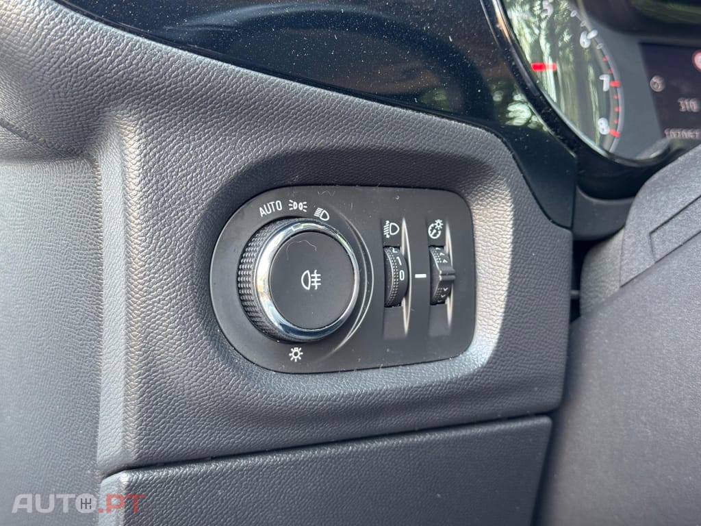 Opel Corsa 1.5 D Elegance