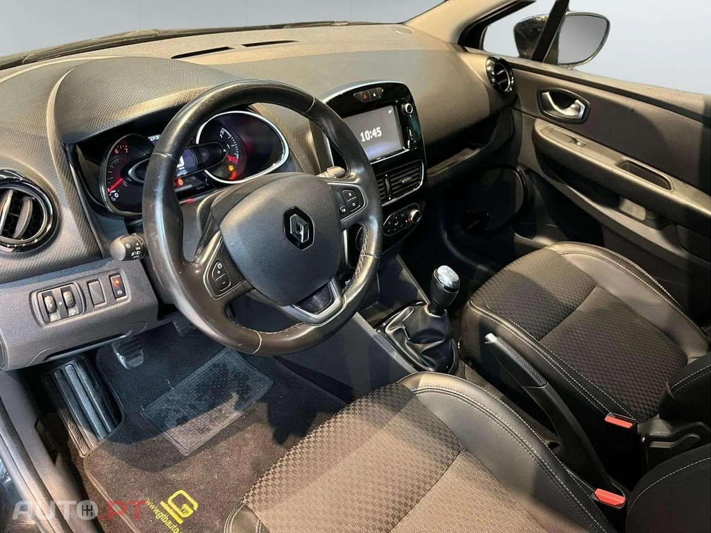 Renault Clio Sport Tourer Tce Limited 