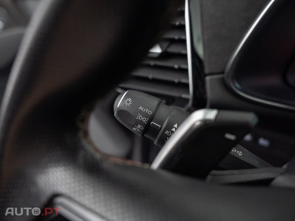 DS DS7 Crossback E-Tense Performance Line EAT8