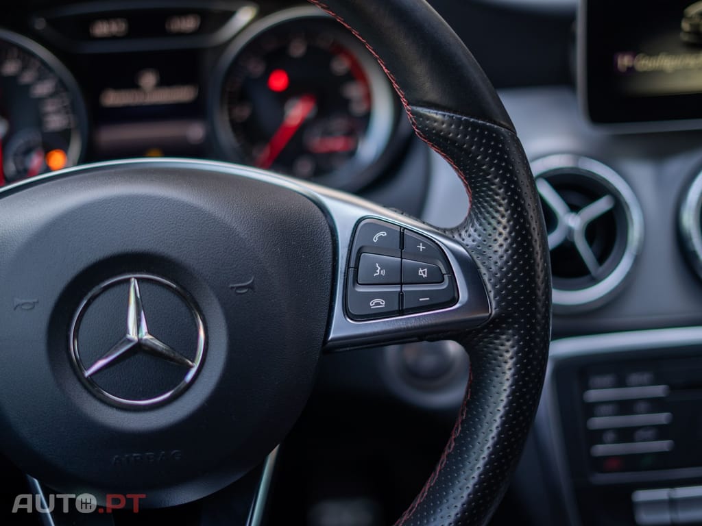 Mercedes-Benz CLA 180 d AMG Line