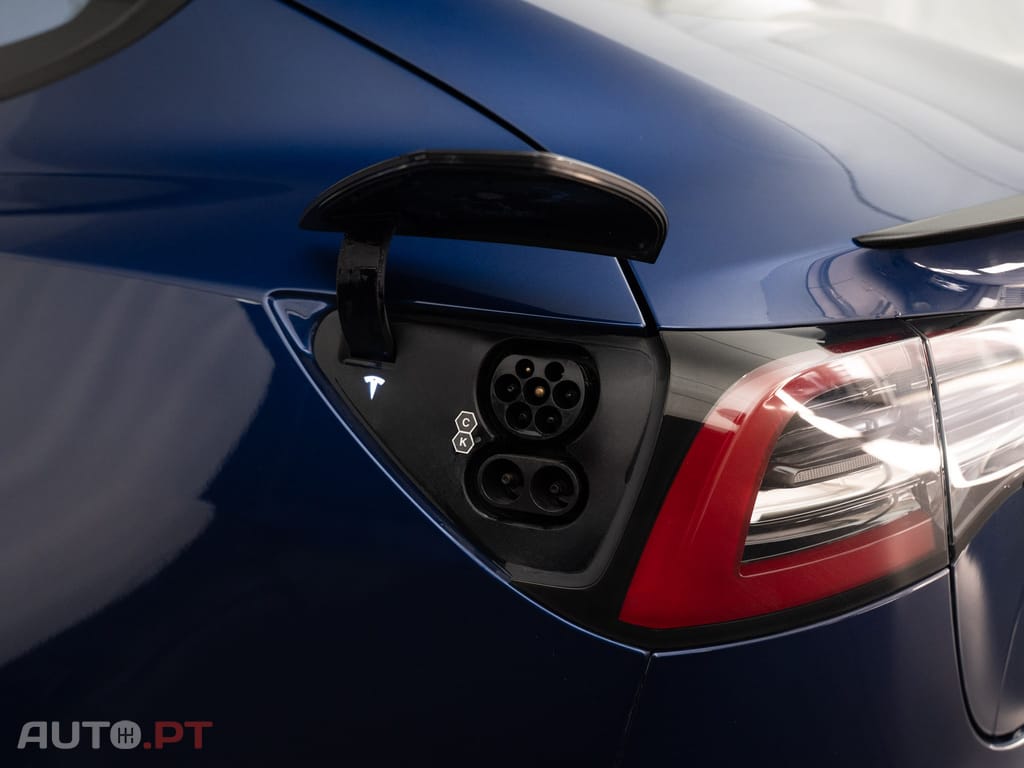 Tesla Model 3 Performance Dual Motor AWD