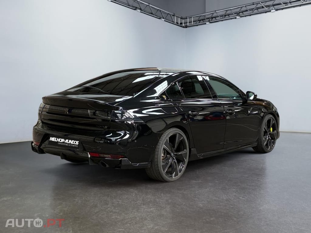 Peugeot 508 Hybrid4 Sport Engineered e-EAT8