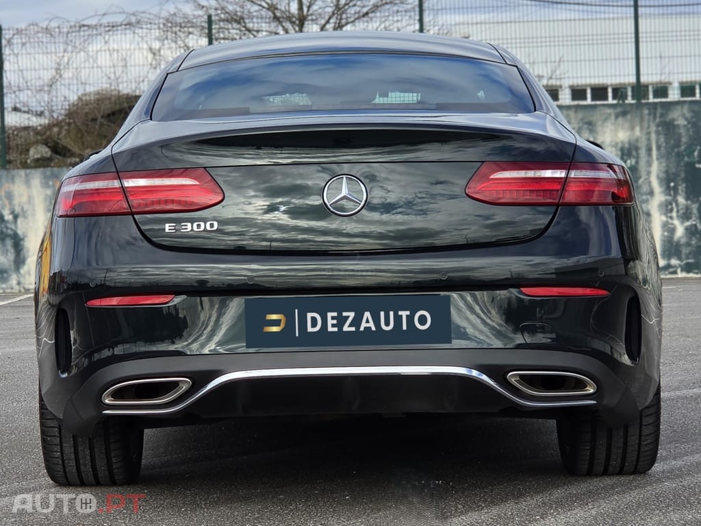 Mercedes-Benz E 300 Coupé