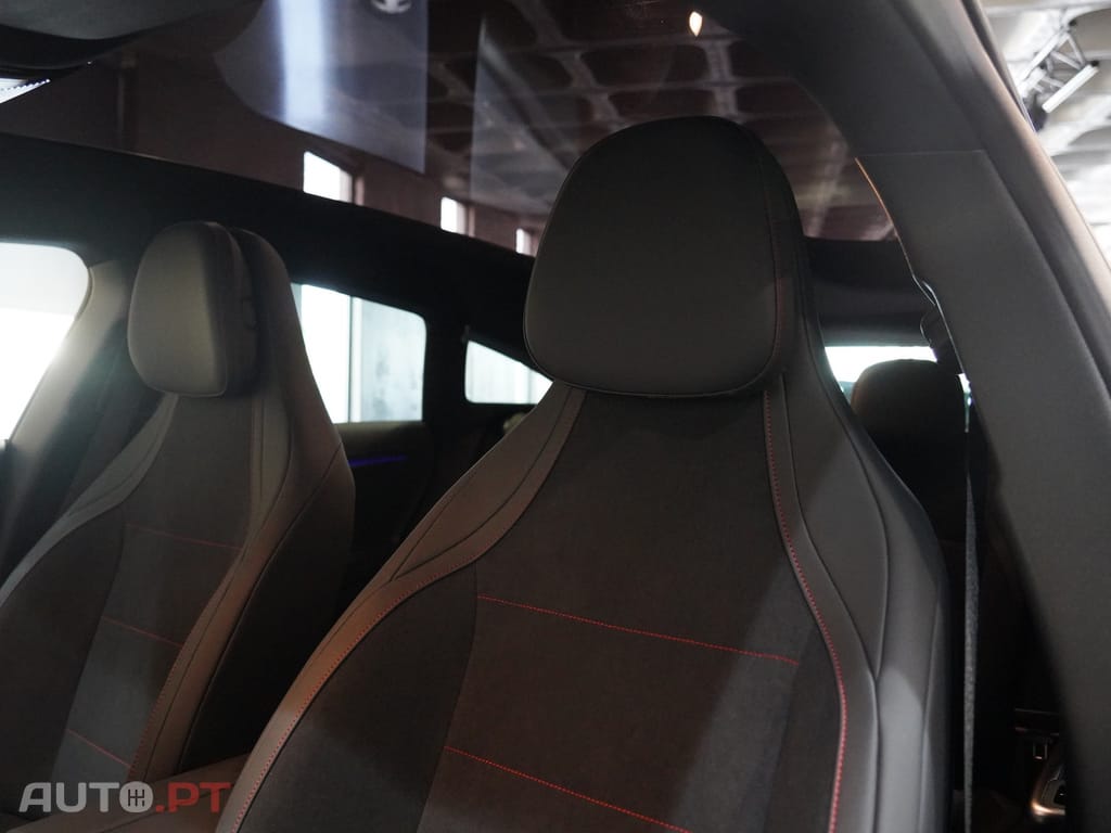 Mercedes-Benz CLA 250 com tecnologia EQ
