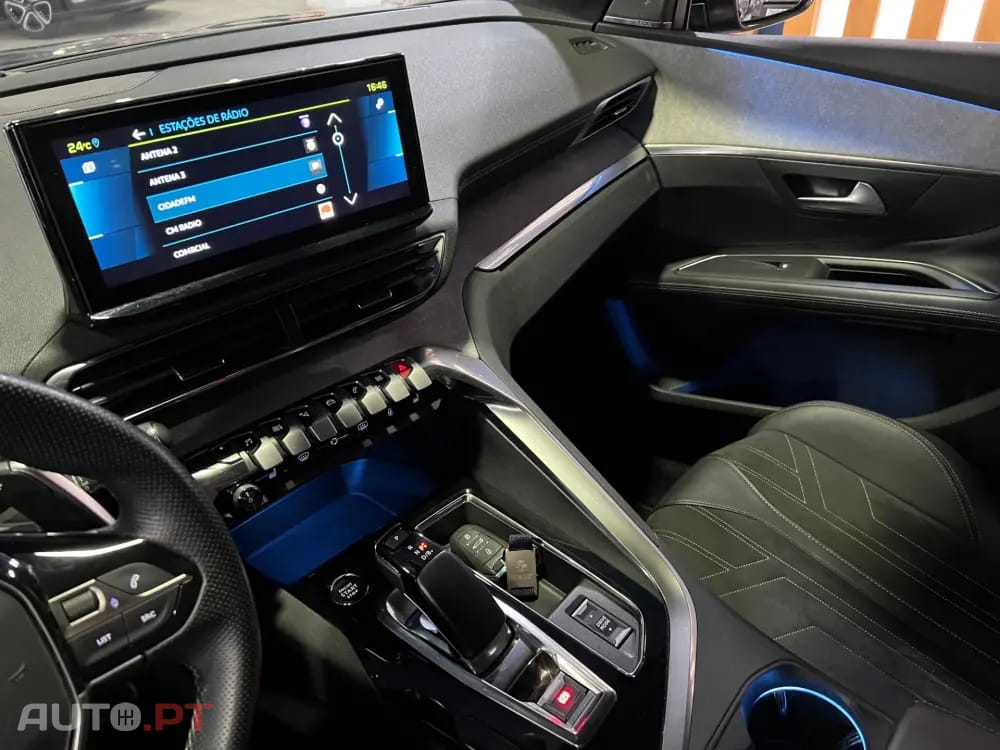 Peugeot 3008 1.6 Hybrid GT Pack e-EAT8