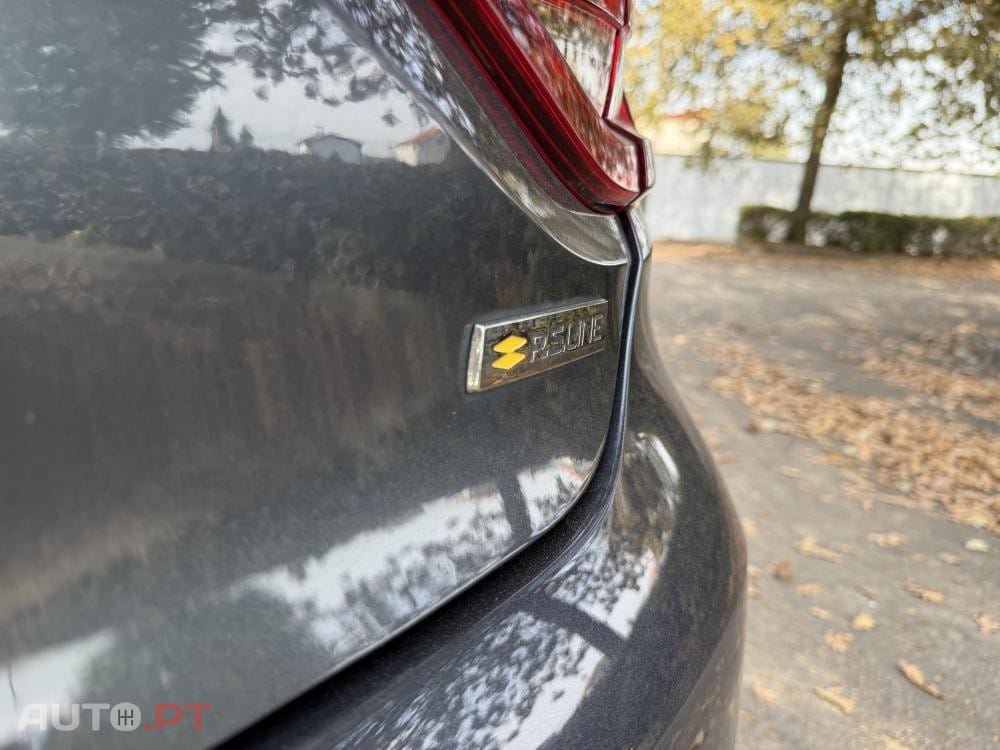 Renault Clio 1.0 TCe RS Line