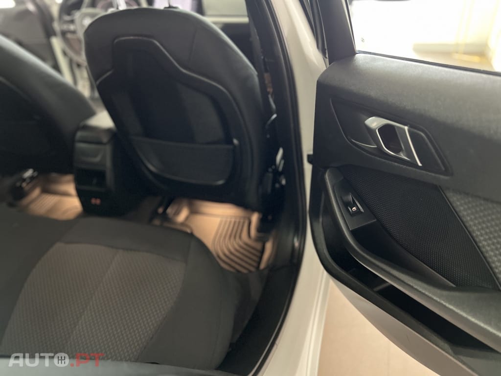 BMW 118 i Aut. Advantage