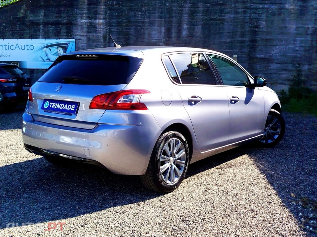 Peugeot 308 1.2 PureTech Style