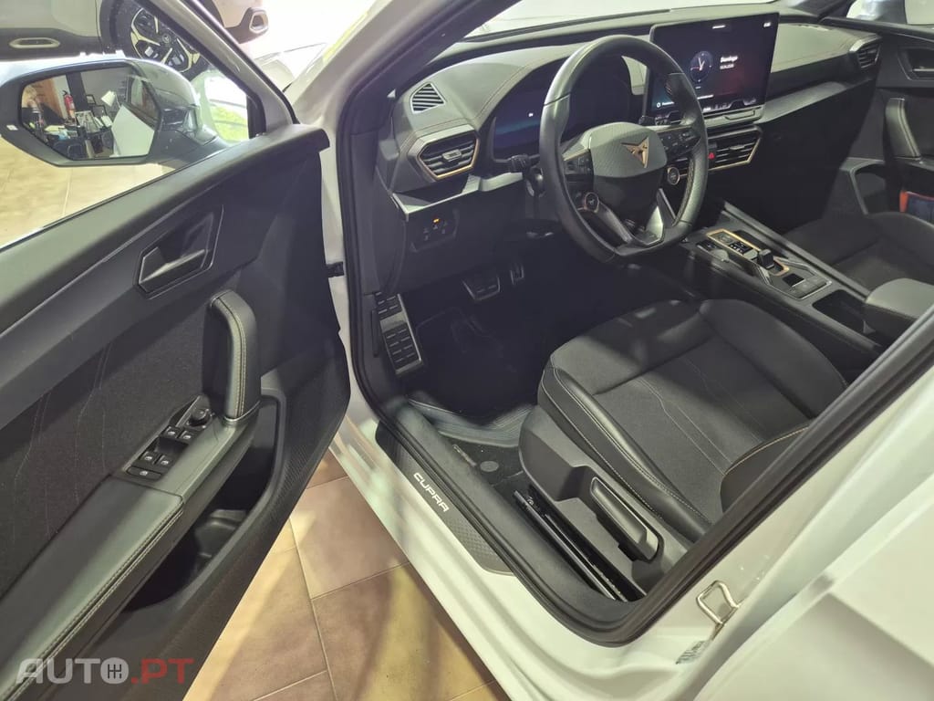 Cupra Leon 1.5 eTSI Tribe Edition DSG