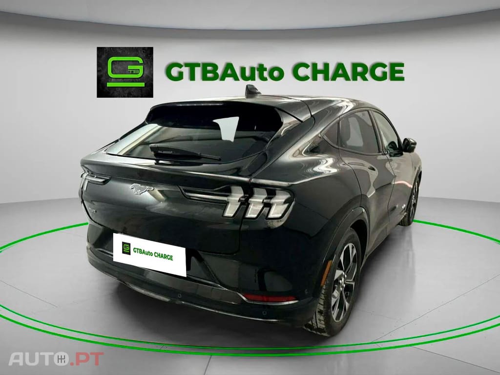 Ford Mustang Mach-E I.V.A DEDUTÍVEL AWD