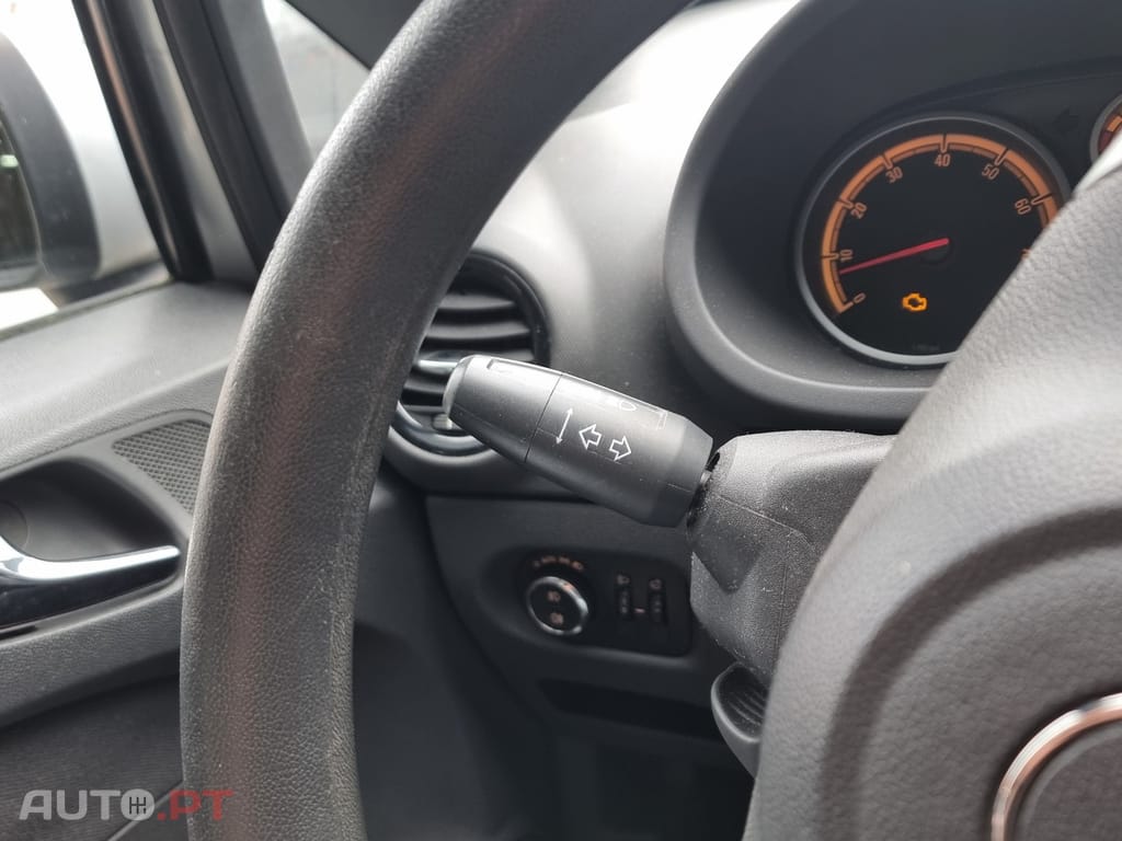 Opel Corsa 1.2 Enjoy