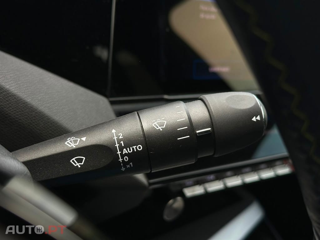 Peugeot 408 1.6 Hybrid GT e-EAT8
